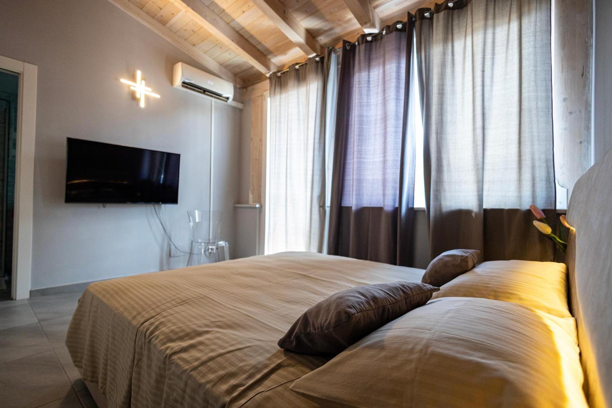 La Piazzetta A Mare Holiday House Sferracavallo Ngoại thất bức ảnh