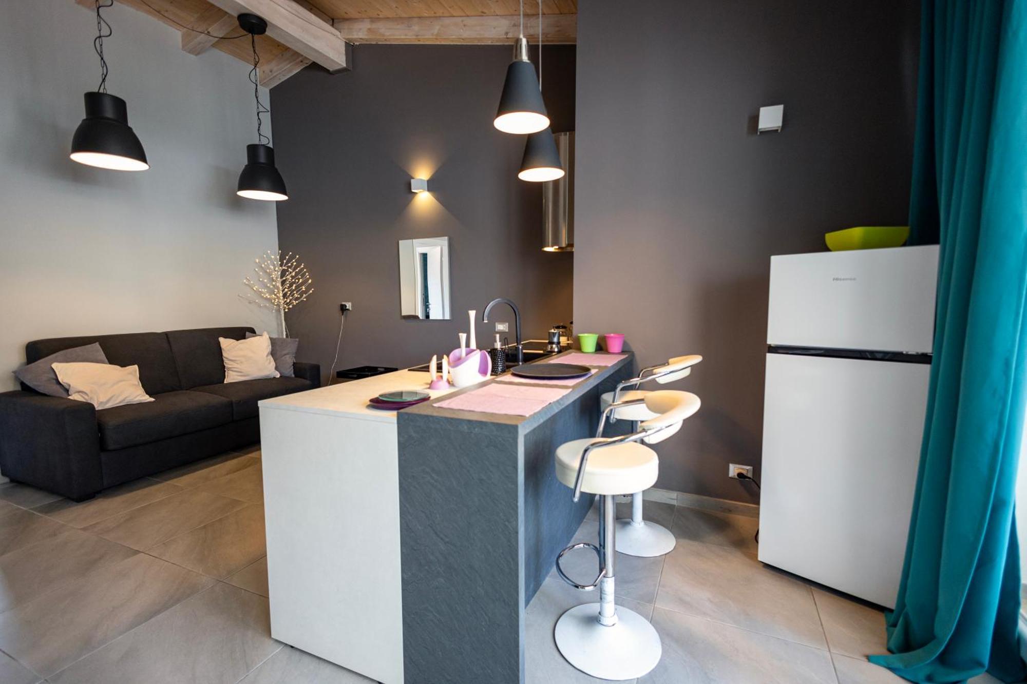 La Piazzetta A Mare Holiday House Sferracavallo Ngoại thất bức ảnh